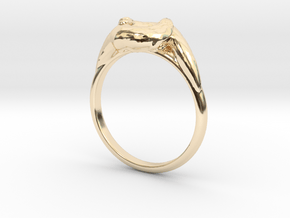 Otter Ring in 14K Yellow Gold
