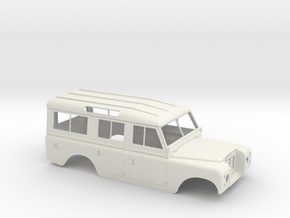 Land Rover 109 Series III in White Natural Versatile Plastic: 1:8
