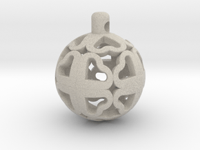 CloverBall pendant in Natural Sandstone