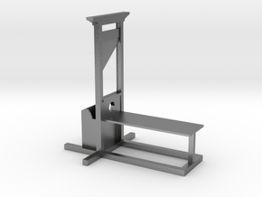 Guillotine in Natural Silver: Small