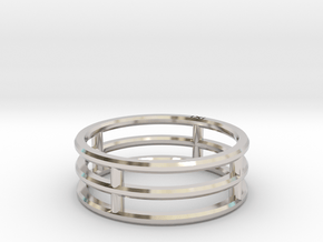 Minimalist Triple Band Ring Size 6 in Platinum