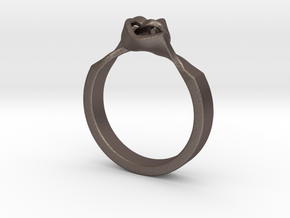 Twist Interlock Ring_B in Polished Bronzed-Silver Steel: 5 / 49