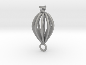 Twisted earring  in Aluminum