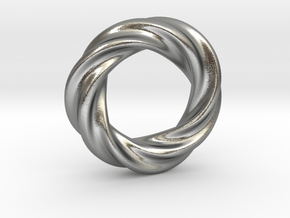 Wave Circle in Natural Silver