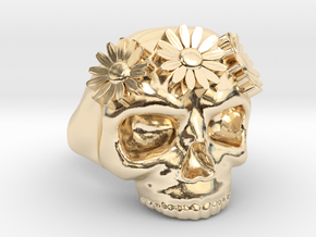 A Flower Crowned Skull in 14K Yellow Gold: 6 / 51.5