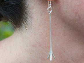 Tri-Spur Drop Earrings Pair in Natural Silver