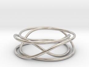 Mobius Wire Ring in Platinum