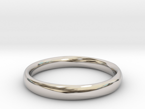 Mobius Ring - Smooth in Rhodium Plated Brass: 8 / 56.75