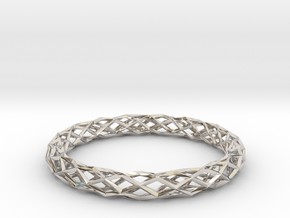 Mobius Diamond Check Bracelet in Platinum: Medium