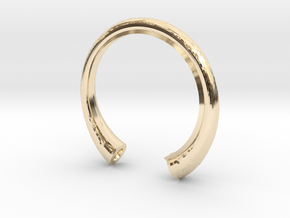 Q Ring (slim) in 14K Yellow Gold: 6 / 51.5