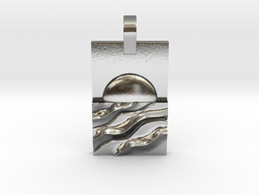 Sunrise pendant in Polished Silver