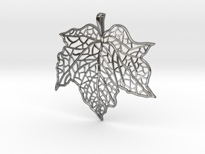 Maple Leaf Pendant with Bail in Fine Detail Polished Silver