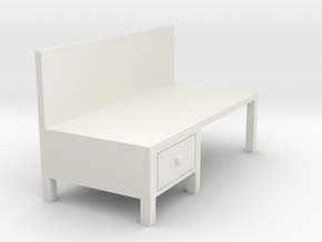 Workbench Table 1/35 in White Natural Versatile Plastic