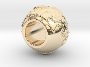 ring with land embossed around in 14K Yellow Gold