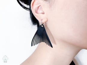 VEIN Earring in Black Natural Versatile Plastic