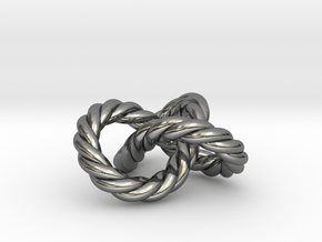 Braided Trefoil in Fine Detail Polished Silver