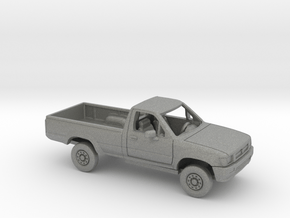 1/43 1988-97 Toyota Hilux Regular Cab Kit in Gray PA12
