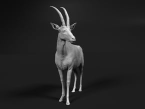 Sable Antelope 1:87 Standing Female 2 in Tan Fine Detail Plastic