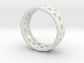 Voronoi ring in White Natural Versatile Plastic