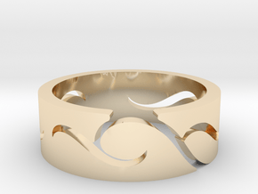 Wavy ring [sizable ring] in 14k Gold Plated Brass