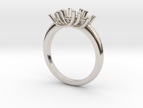 Crossover claw engagement ring  in Platinum