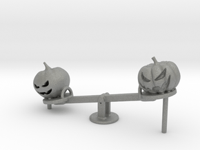 S Scale Seesaw Pumpkins in Gray PA12