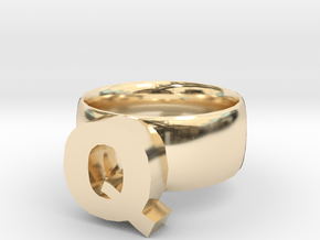 Q Ring in 14K Yellow Gold
