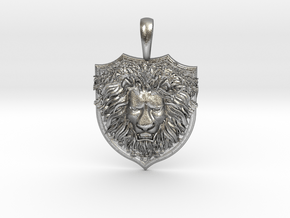 Brave Lion Pendant Jewelry Necklace in Natural Silver