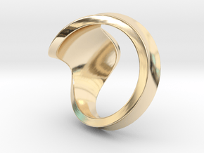 Ring size 7 in 14K Yellow Gold