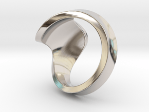 Ring size 7 in Platinum