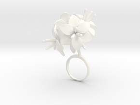 Ring with four large flowers of the Amaryllis in White Processed Versatile Plastic: 7.25 / 54.625