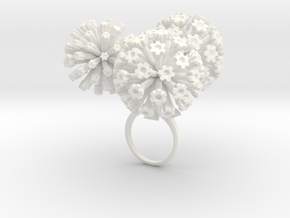 Ring with three large flowers of the Garlic in White Processed Versatile Plastic: 7.25 / 54.625