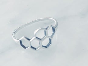 No.5 Bee Ring in Polished Silver: 7 / 54