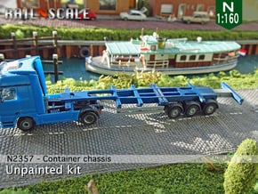 Container chassis (N 1:160) in Gray Fine Detail Plastic