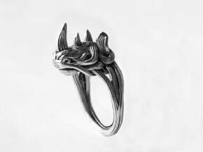 the Rhinoceros Ring  in Fine Detail Polished Silver: 7.5 / 55.5