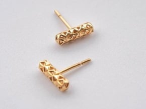 Earring Studs Pyramid Hollow pattern in 18k Gold Plated Brass