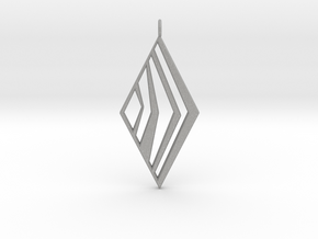 Ribbed Diamond E in Aluminum