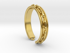 Chained ring [sizable] in Polished Brass