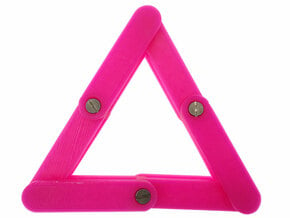 Hober Triangle in White Natural Versatile Plastic