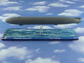 German Zeppelin L9 (LZ36) 1/1250  in Tan Fine Detail Plastic