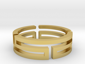 A maze in open ring in Polished Brass