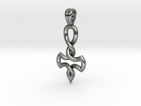 Pendulum pendant in Polished Silver