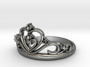 Princess crown ring in Fine Detail Polished Silver