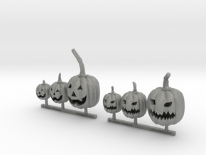 Halloween Pumpkins 01. 1:24 Scale in Gray PA12