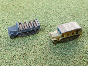 sdKfz 6 BN9 Pio 5to Halftrack Tractor 1/285 in Tan Fine Detail Plastic