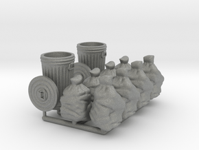 Trash cans & trash bags. 1:43 scale  in Gray PA12