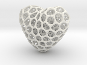 Voronoi heart in White Natural Versatile Plastic