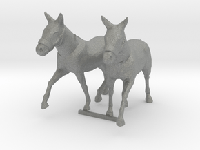 1-32 Scale Trotting Mules in Gray PA12