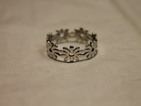 32 Daisy Ring V1 Ring Size 7.75 in Polished Silver