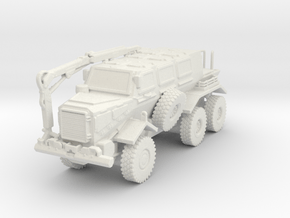 Buffalo MRAP 1/100 in White Natural Versatile Plastic